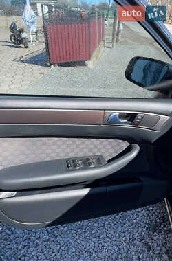 Седан Audi A6 2000 в 