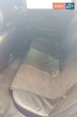 Седан Audi A6 2004 в 
