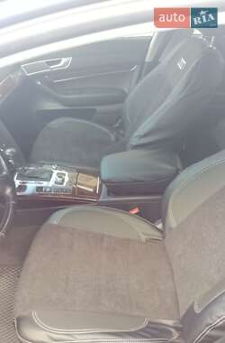 Седан Audi A6 2004 в 