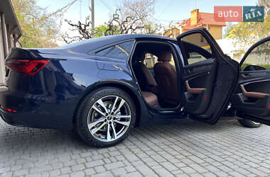 Седан Audi A6 2023 в 