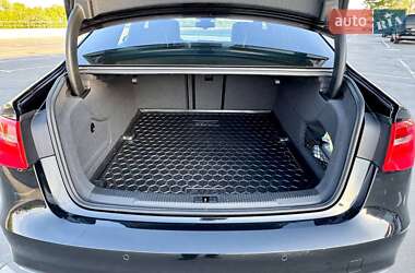 Седан Audi A6 2014 в 