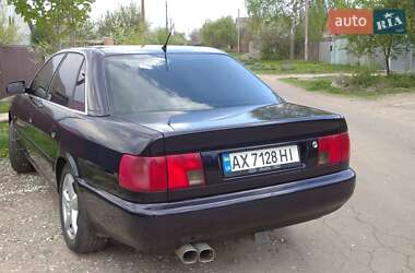 Седан Audi A6 1995 в 