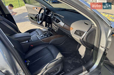 Седан Audi A6 2014 в 