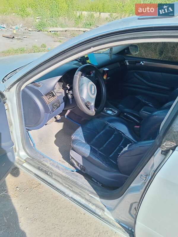 Універсал Audi A6 2001 в Апостоловому