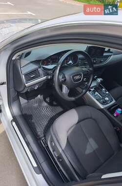 Седан Audi A6 2013 в 