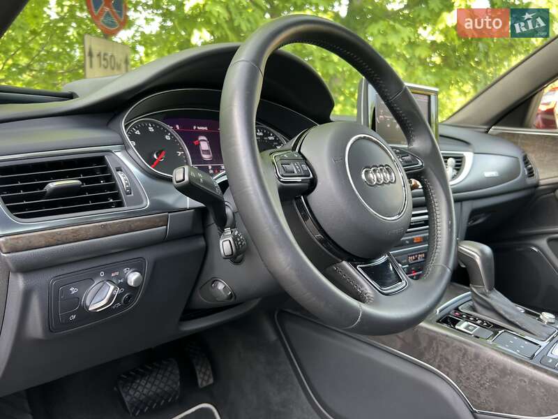 Седан Audi A6 2016 в Киеве
