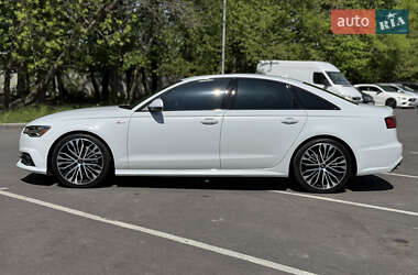 Седан Audi A6 2016 в 