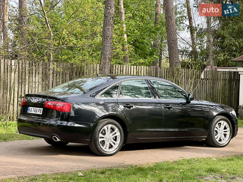 Седан Audi A6 2012 в Киеве