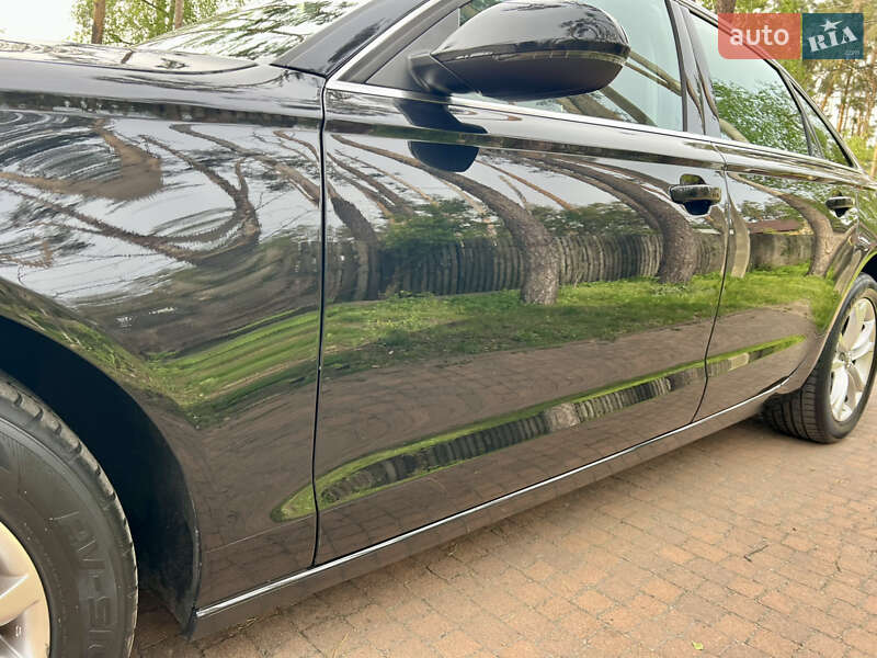 Седан Audi A6 2012 в Киеве