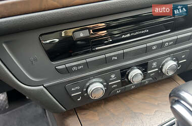 Седан Audi A6 2012 в 