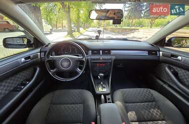 Универсал Audi A6 2004 в 