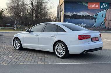Седан Audi A6 2012 в 