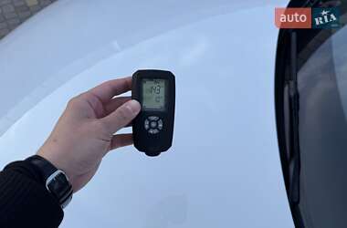 Седан Audi A6 2012 в 