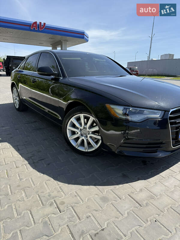 Седан Audi A6 2012 в Луцьку