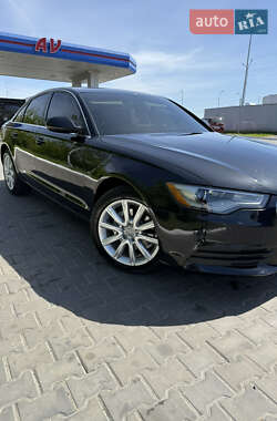Седан Audi A6 2012 в 