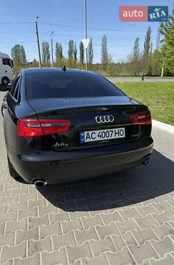 Седан Audi A6 2012 в 