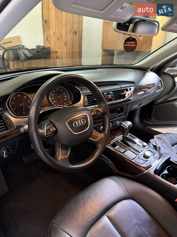 Седан Audi A6 2012 в Луцке