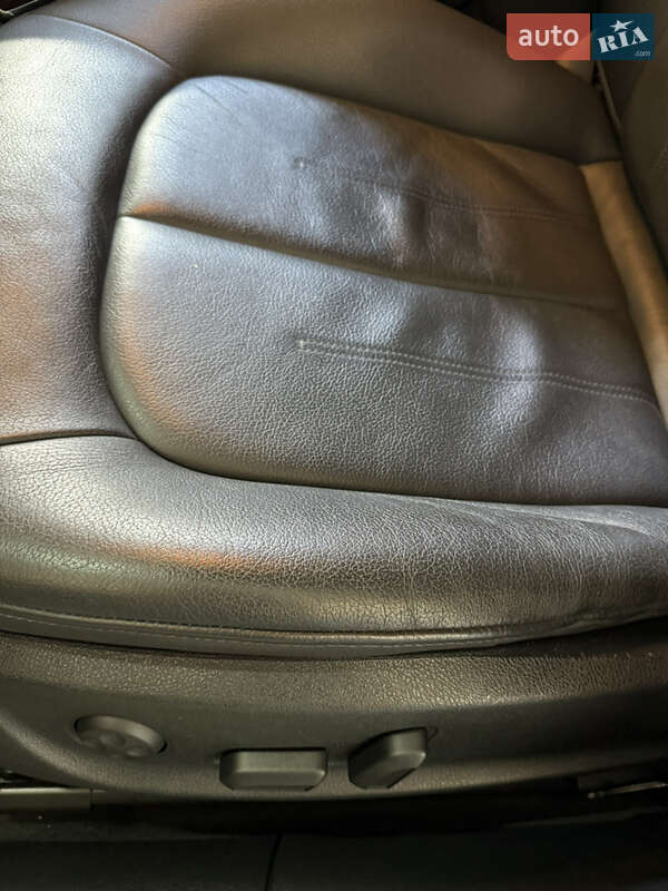 Седан Audi A6 2012 в Луцке