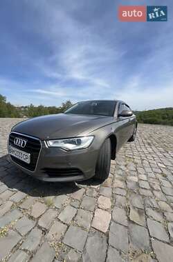 Седан Audi A6 2012 в 