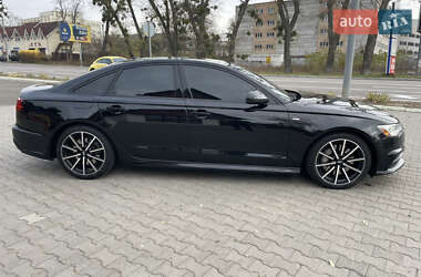 Седан Audi A6 2016 в 