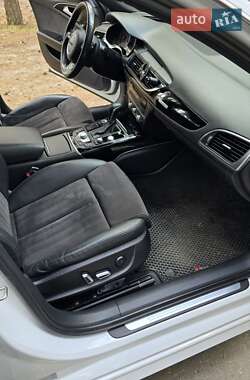 Седан Audi A6 2016 в 