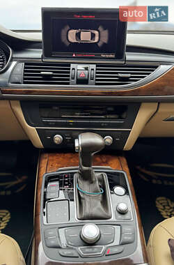 Седан Audi A6 2012 в 