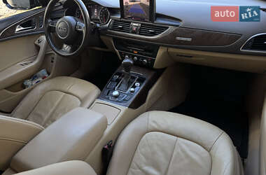 Седан Audi A6 2012 в 