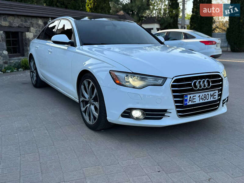 Седан Audi A6 2012 в Хмельницком