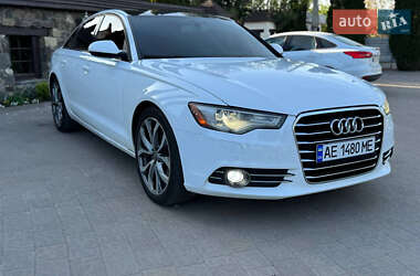 Седан Audi A6 2012 в 