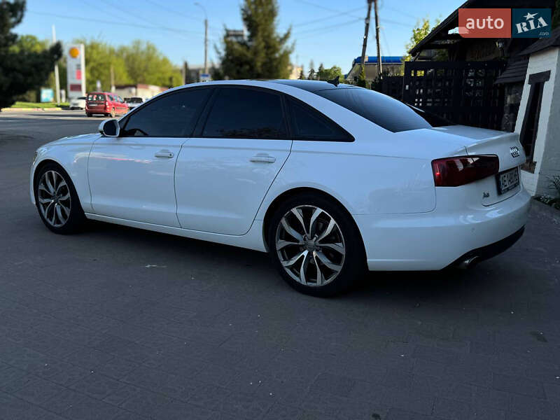 Седан Audi A6 2012 в Хмельницком