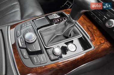Седан Audi A6 2013 в 