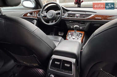 Седан Audi A6 2013 в 
