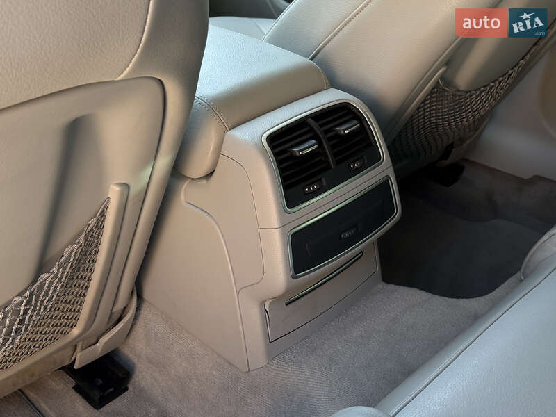 Седан Audi A6 2013 в Мукачево