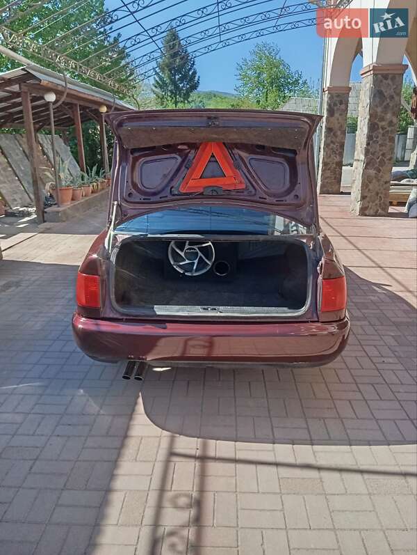 Универсал Audi A6 1995 в Иршаве