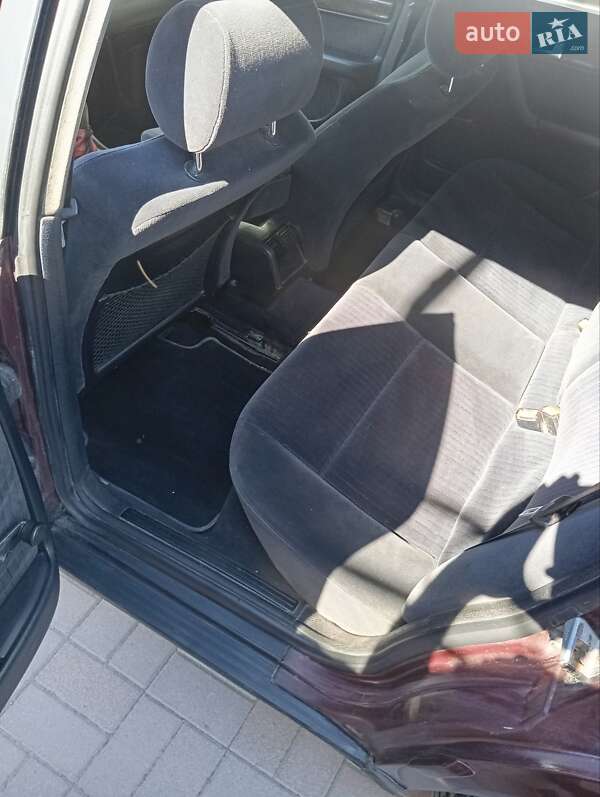 Универсал Audi A6 1995 в Иршаве