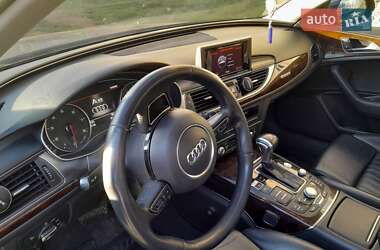 Седан Audi A6 2012 в 