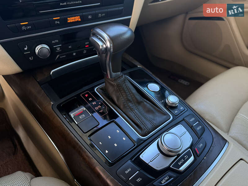 Седан Audi A6 2014 в Николаеве