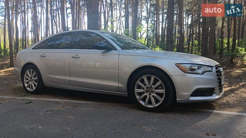 Седан Audi A6 2014 в Полтаве