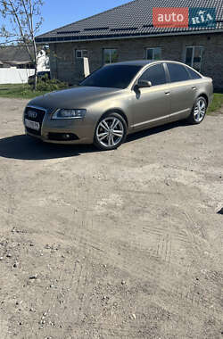 Седан Audi A6 2004 в 