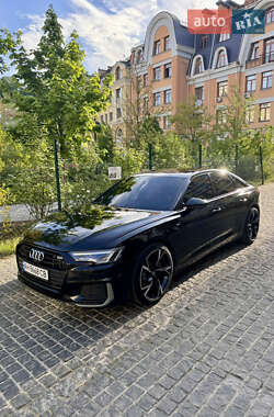 Седан Audi A6 2019 в Киеве