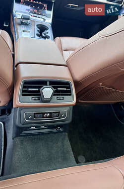 Седан Audi A6 2019 в 