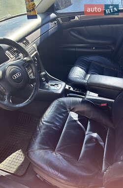 Универсал Audi A6 2004 в 