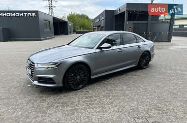 Седан Audi A6 2016 в 