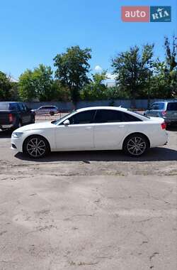 Седан Audi A6 2014 в 