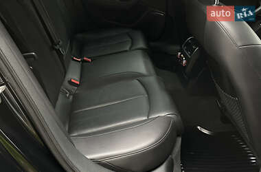 Седан Audi A6 2016 в 