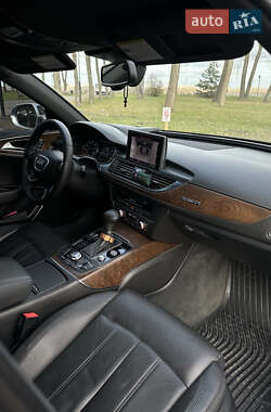 Седан Audi A6 2012 в 