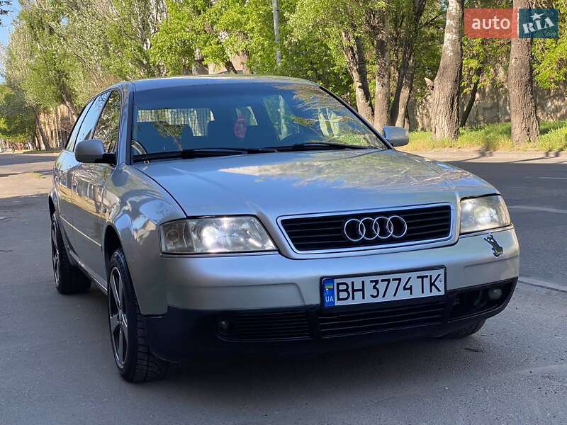 Универсал Audi A6 2000 в 