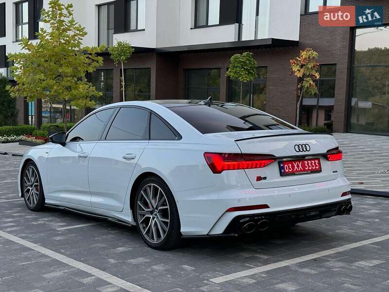 Седан Audi A6 2018 в Ужгороді