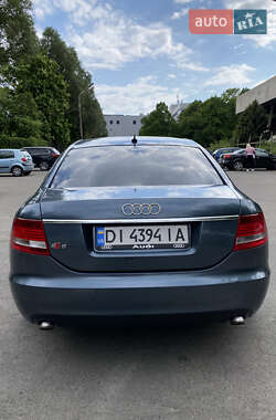 Седан Audi A6 2004 в 