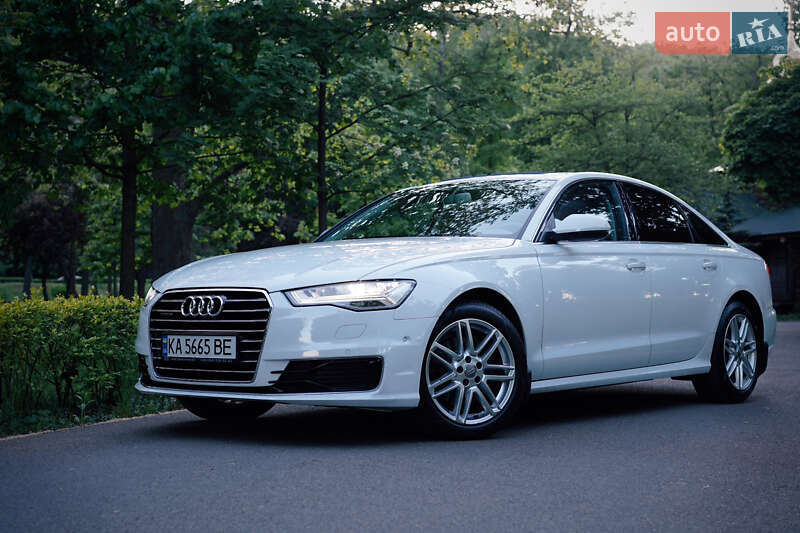 Седан Audi A6 2016 в 